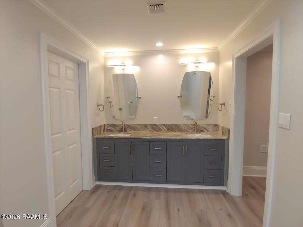 7804 Lake Simonette Drive