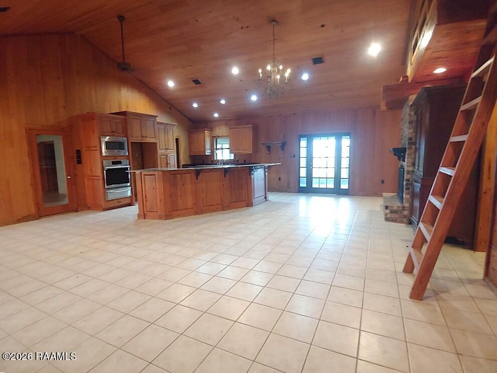 545 Coulee Lanoire Road