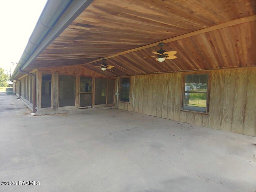 545 Coulee Lanoire Road