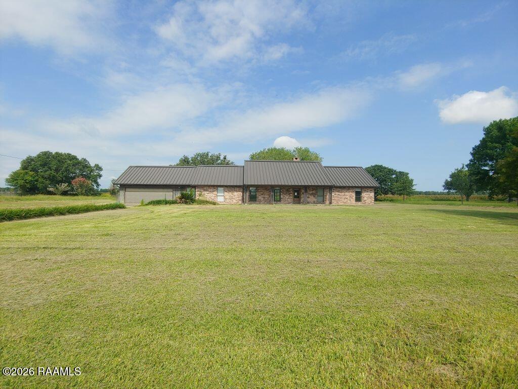 545 Coulee Lanoire Road