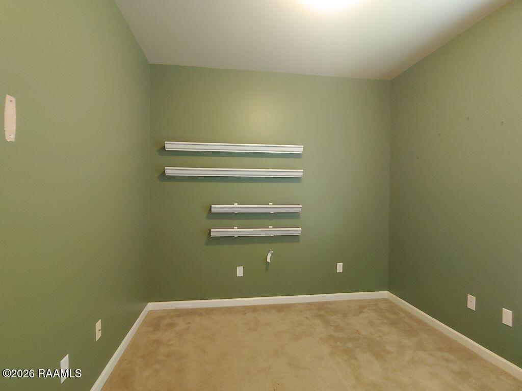 500 Magnolia Knee Drive