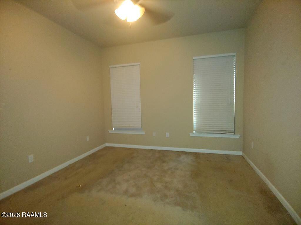 500 Magnolia Knee Drive
