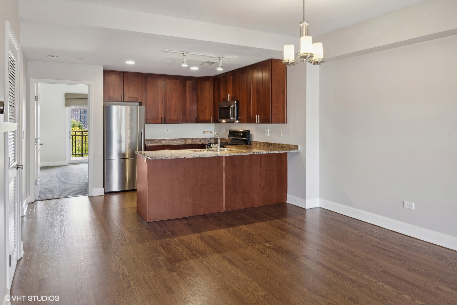 437 W North Avenue Unit 501