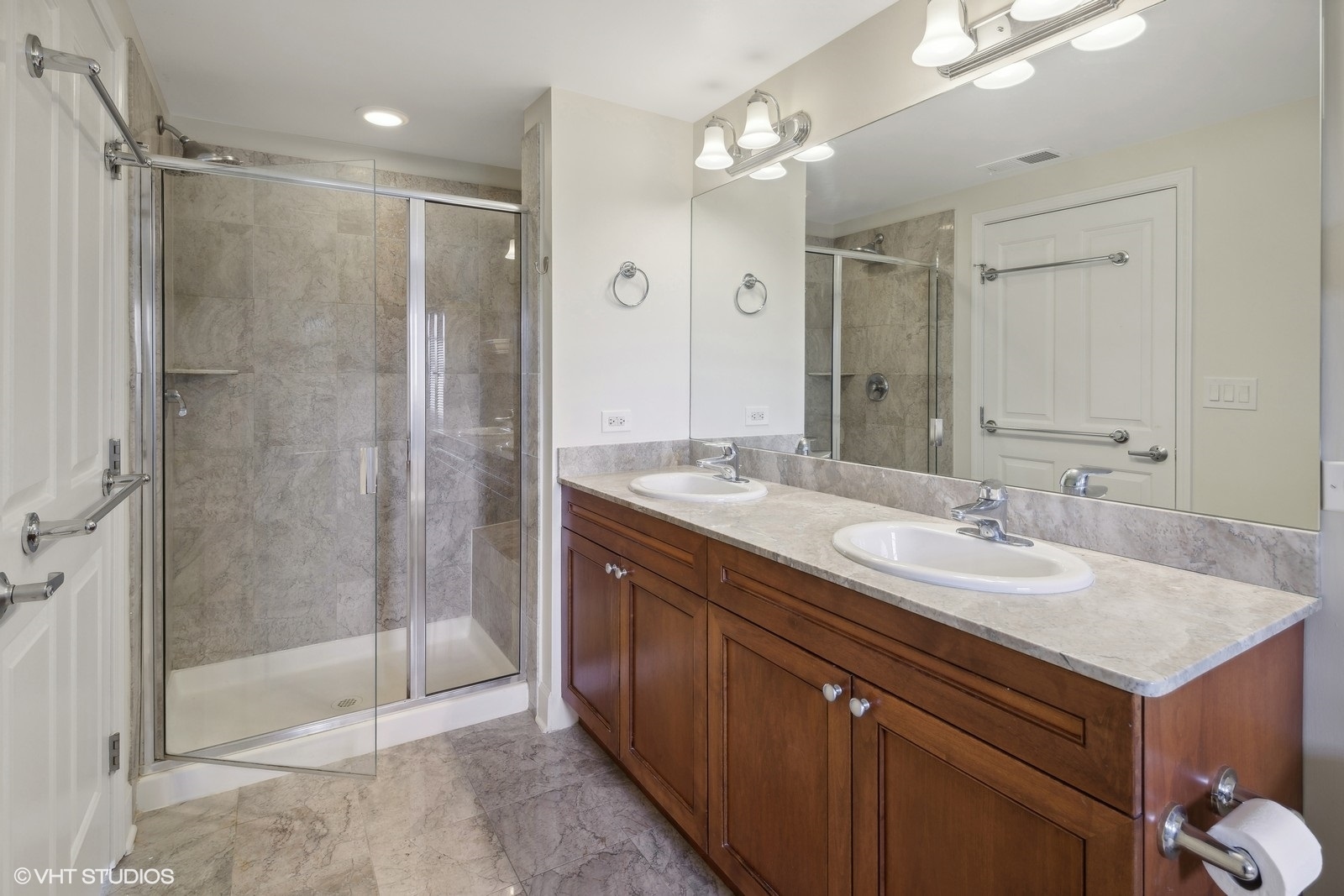 437 W North Avenue Unit 501