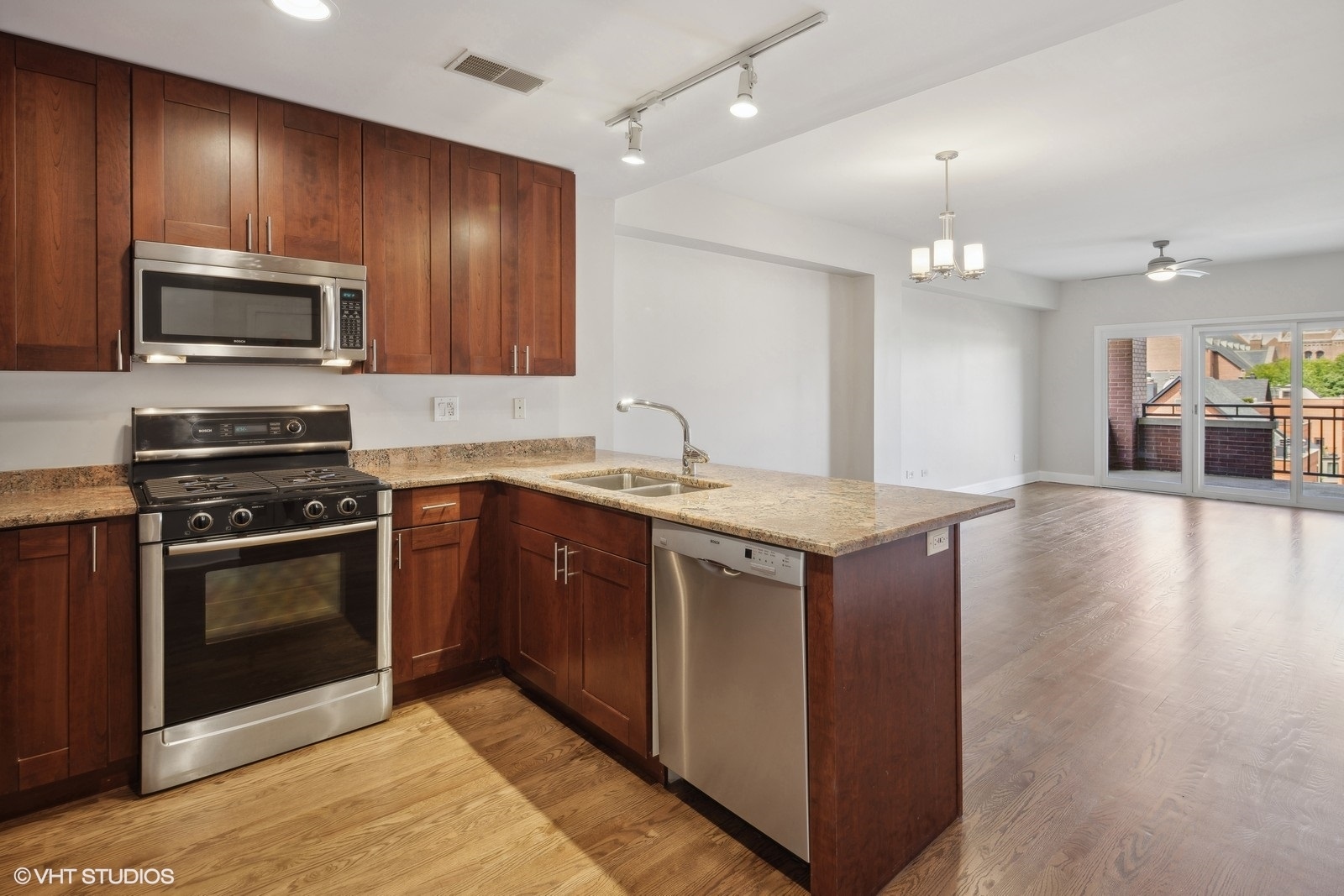 437 W North Avenue Unit 501