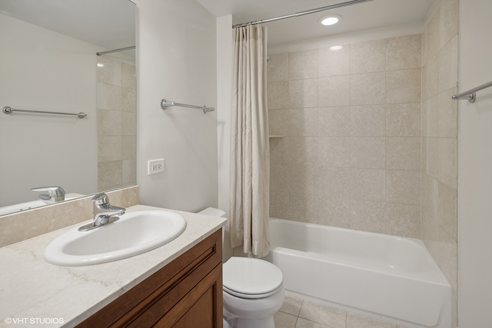 437 W North Avenue Unit 501