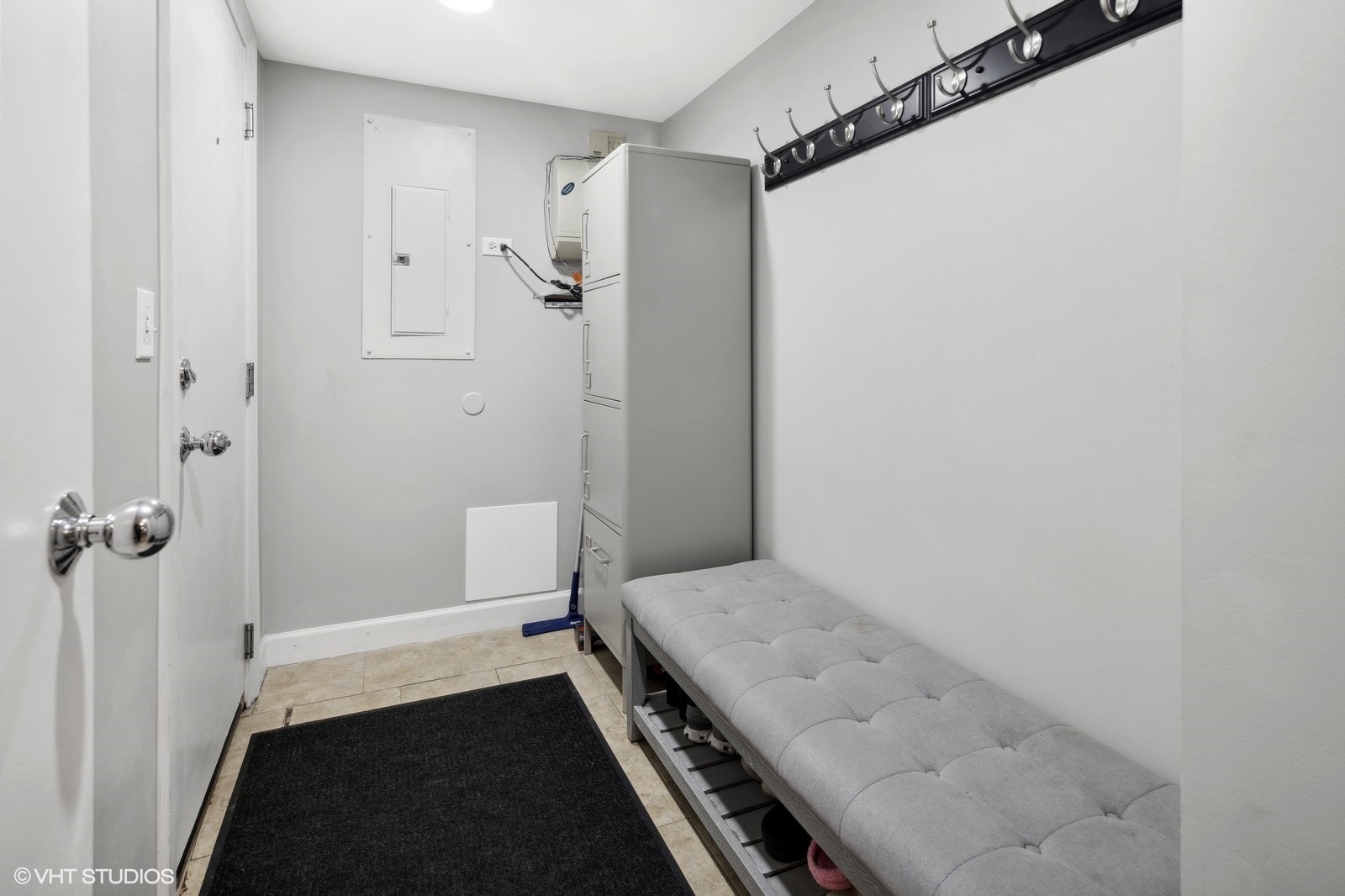 1324 W Hood Avenue Unit 1B