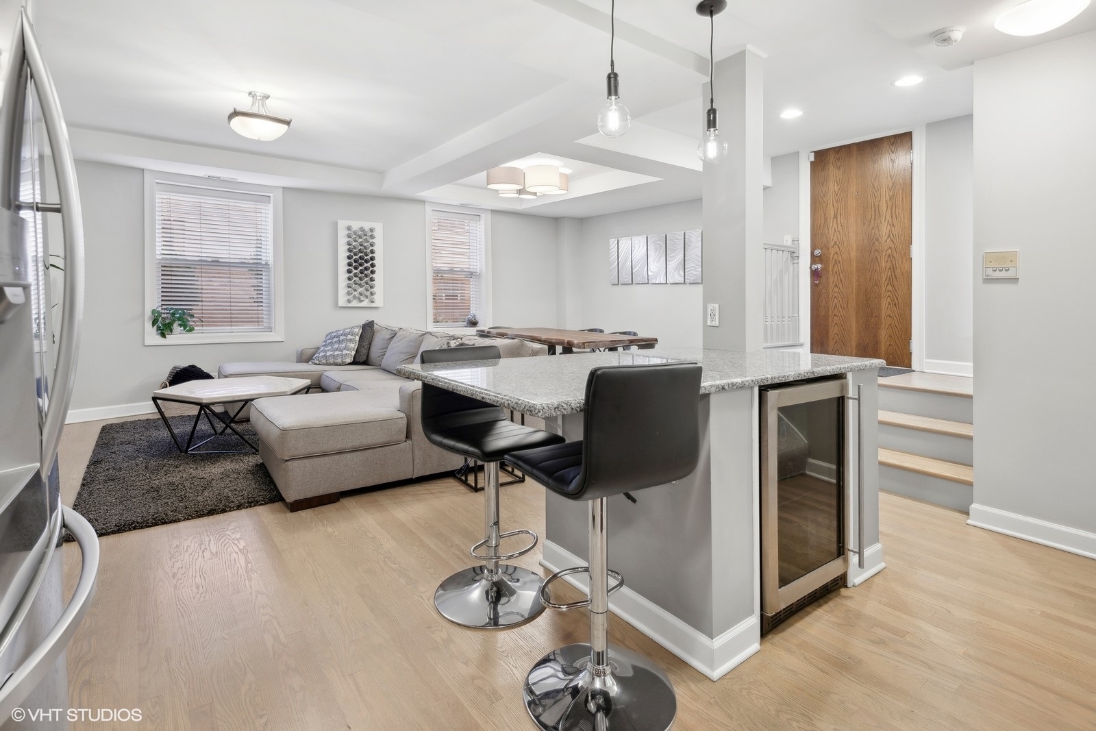 1324 W Hood Avenue Unit 1B