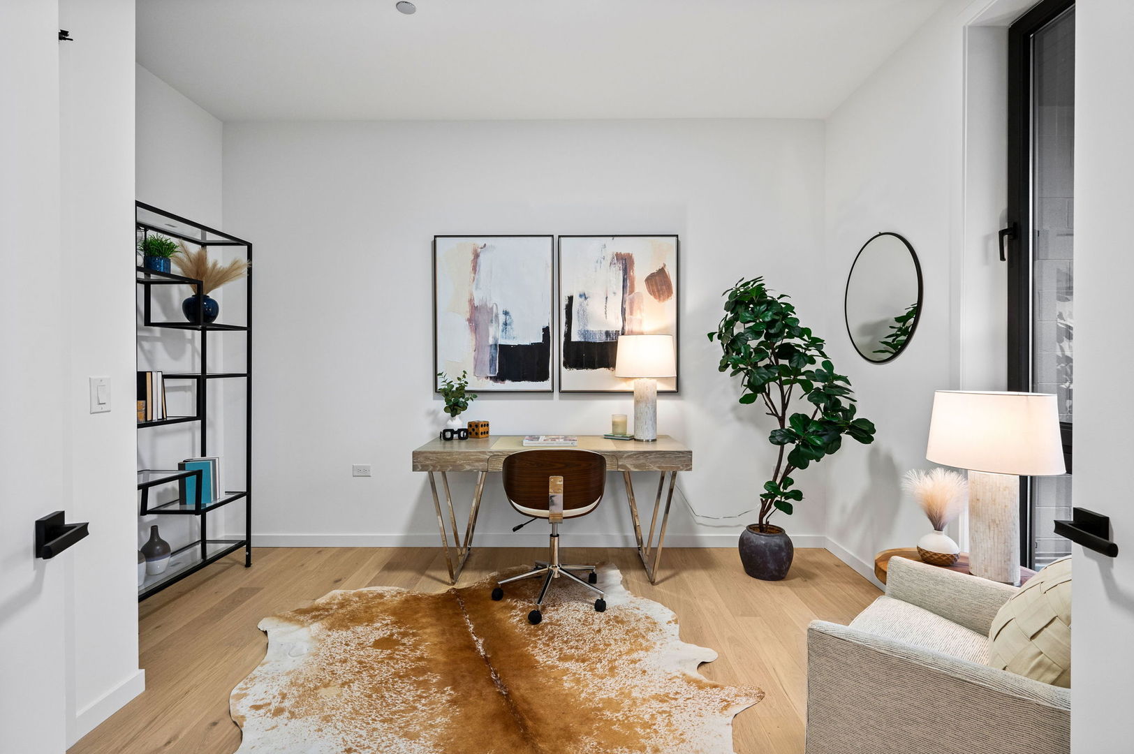 2354 W Farragut Avenue Unit: 206