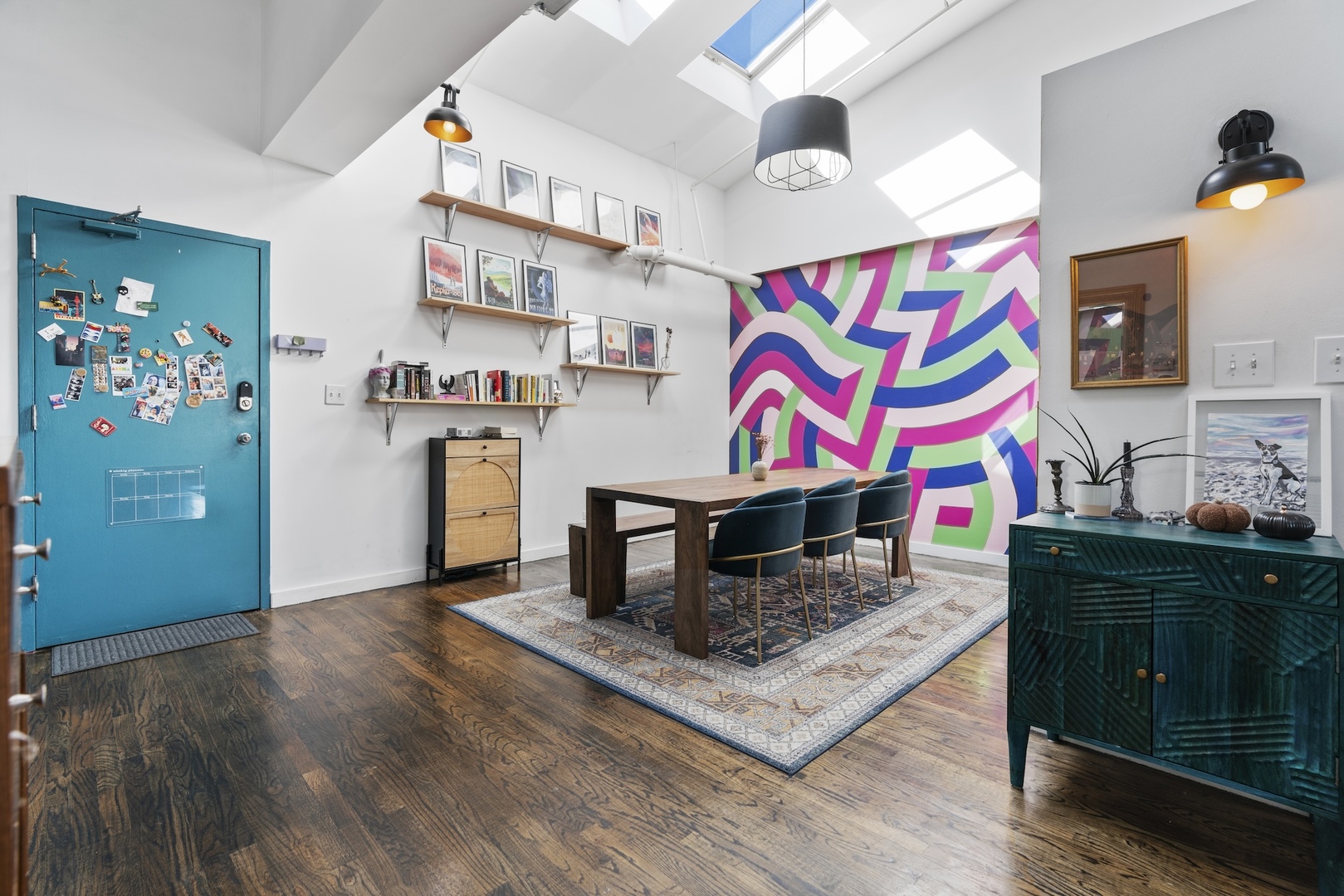 5823 N Ravenswood Avenue Unit: 205