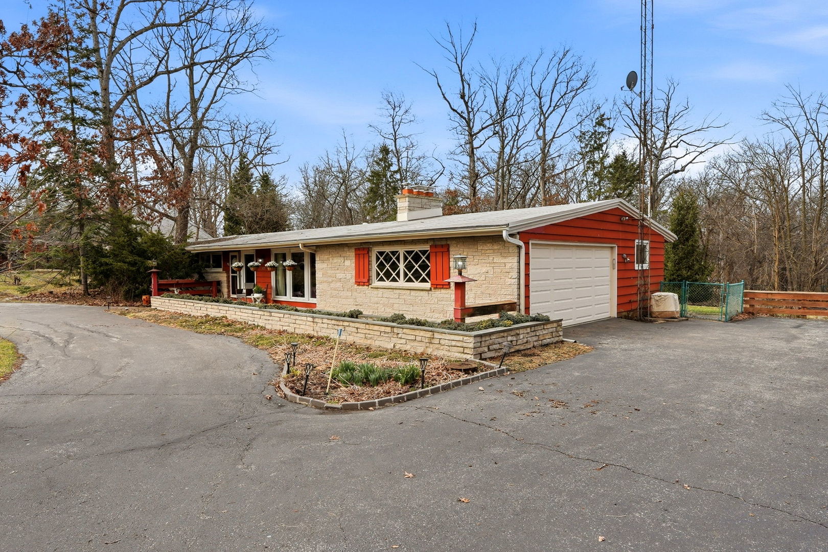 371 S Saint Marys Road