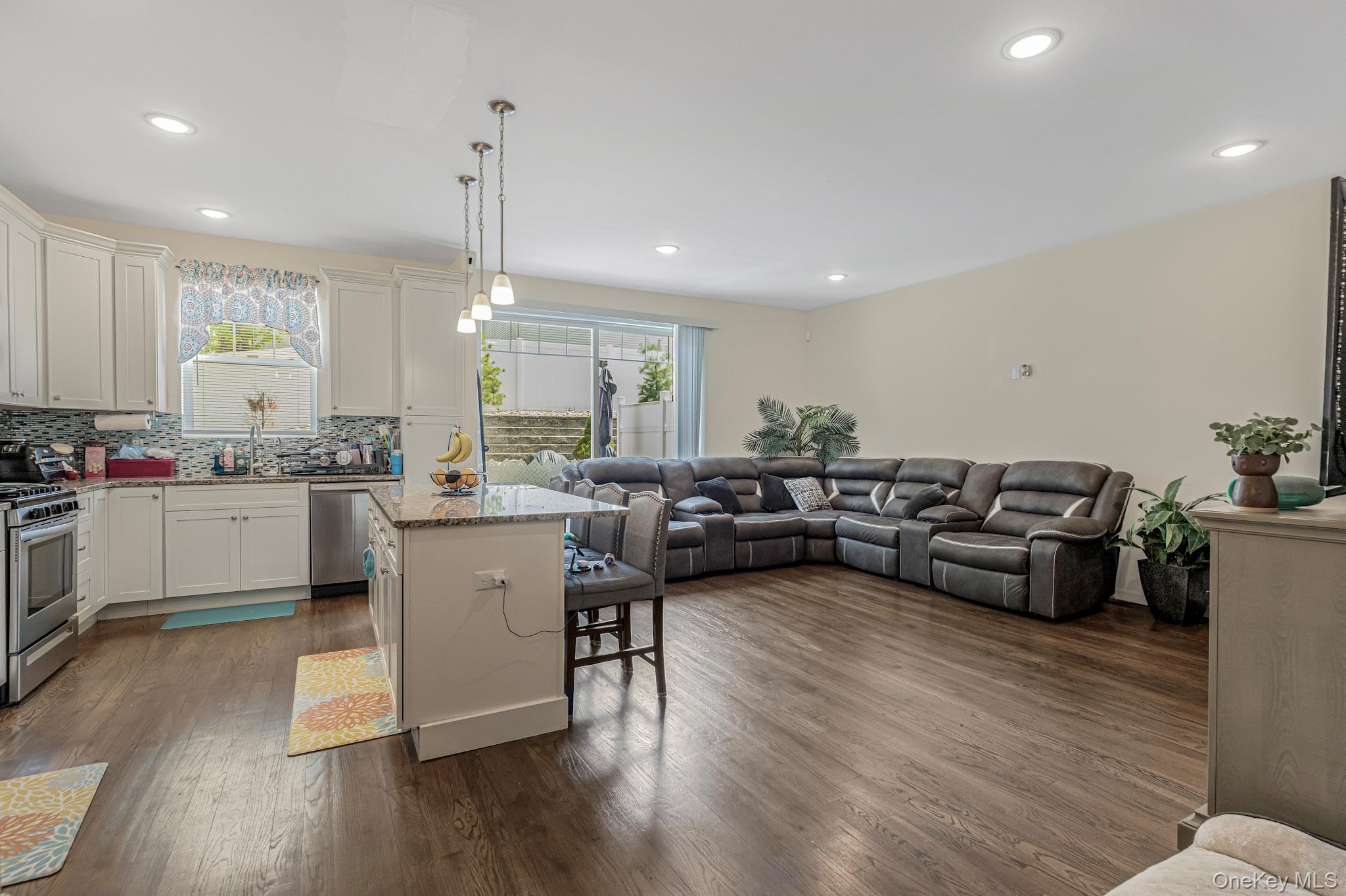 19 Magnolia Park Road