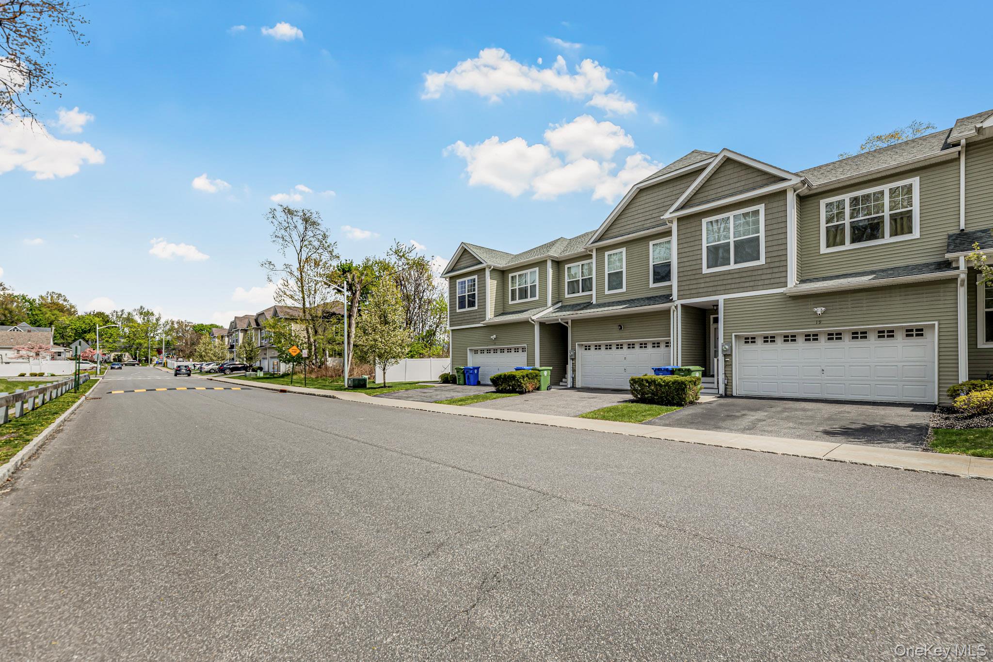 19 Magnolia Park Road