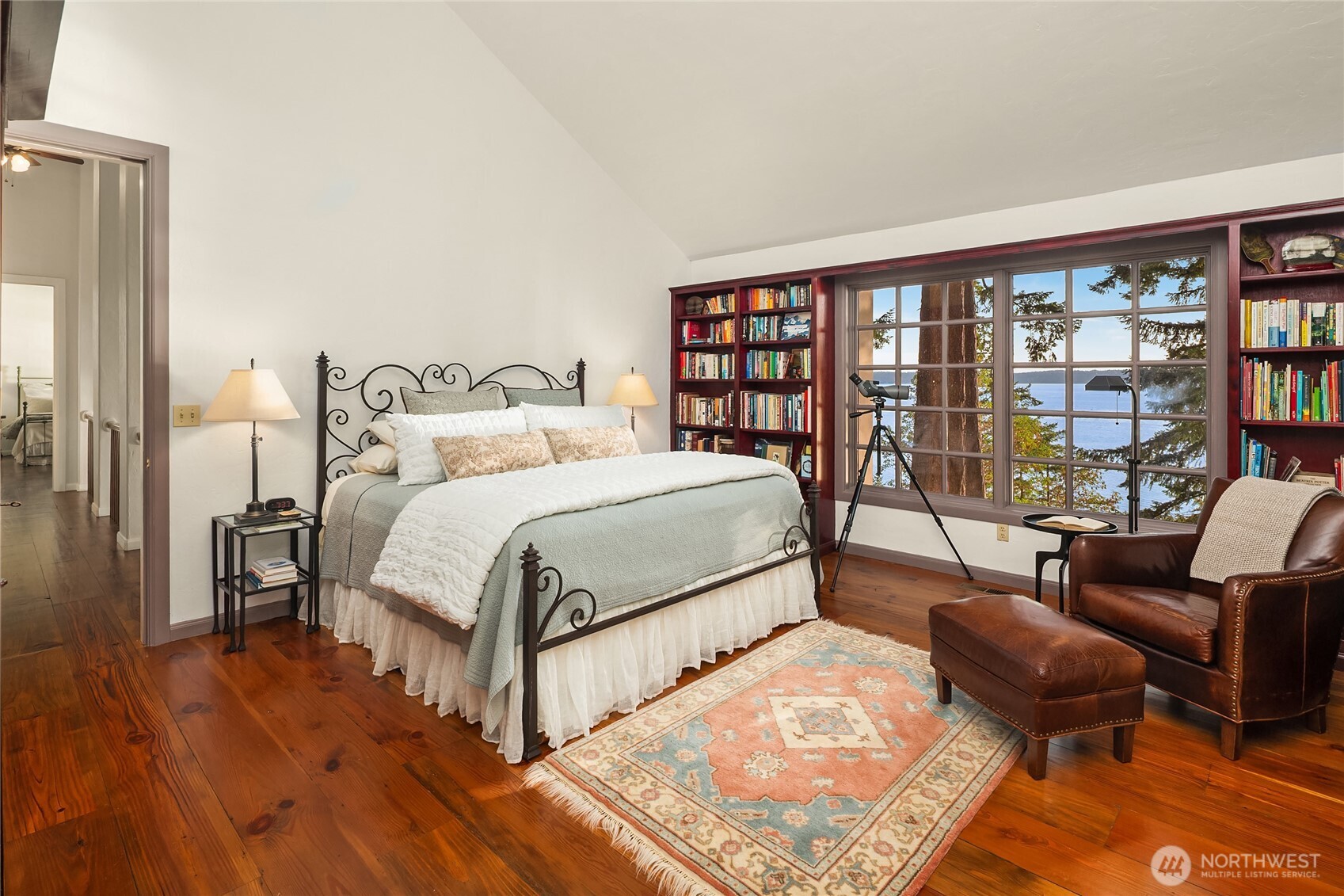 16818 Marine Drive