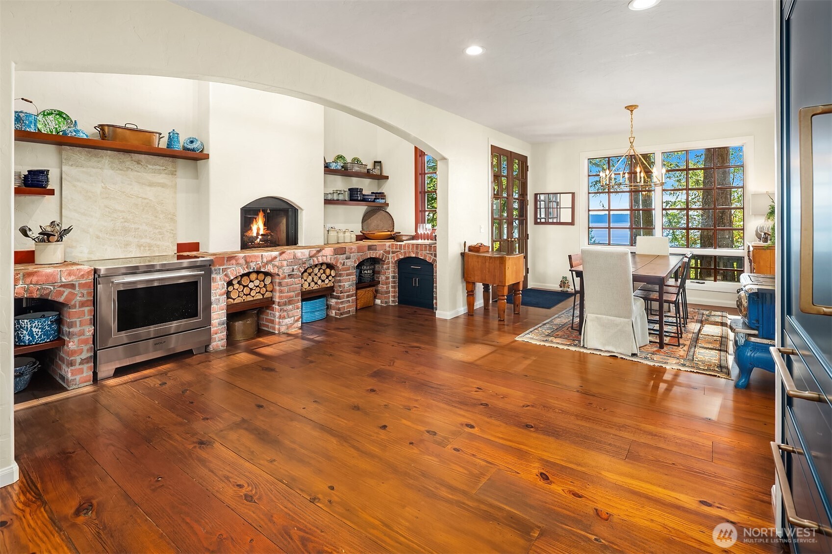 16818 Marine Drive