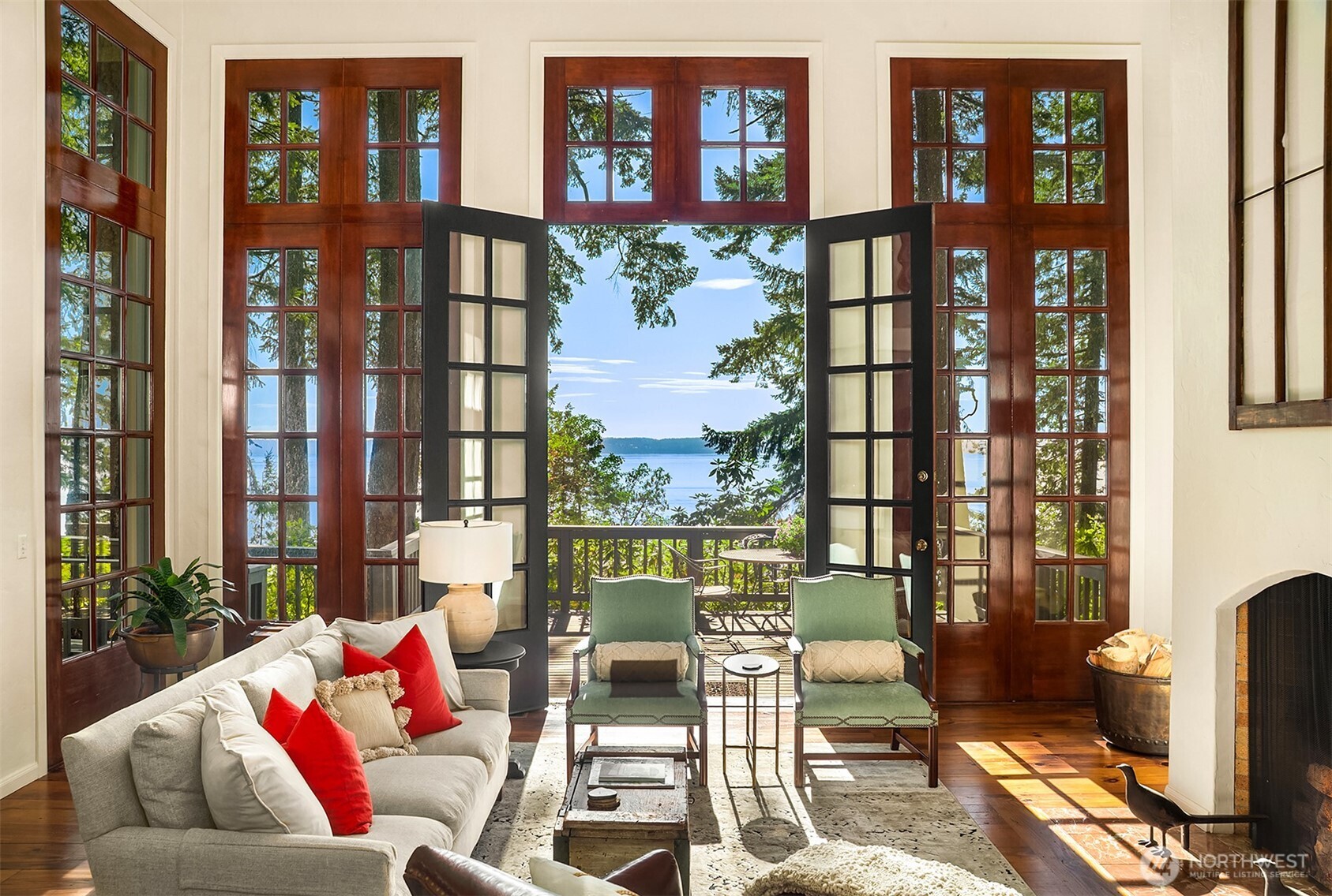 16818 Marine Drive