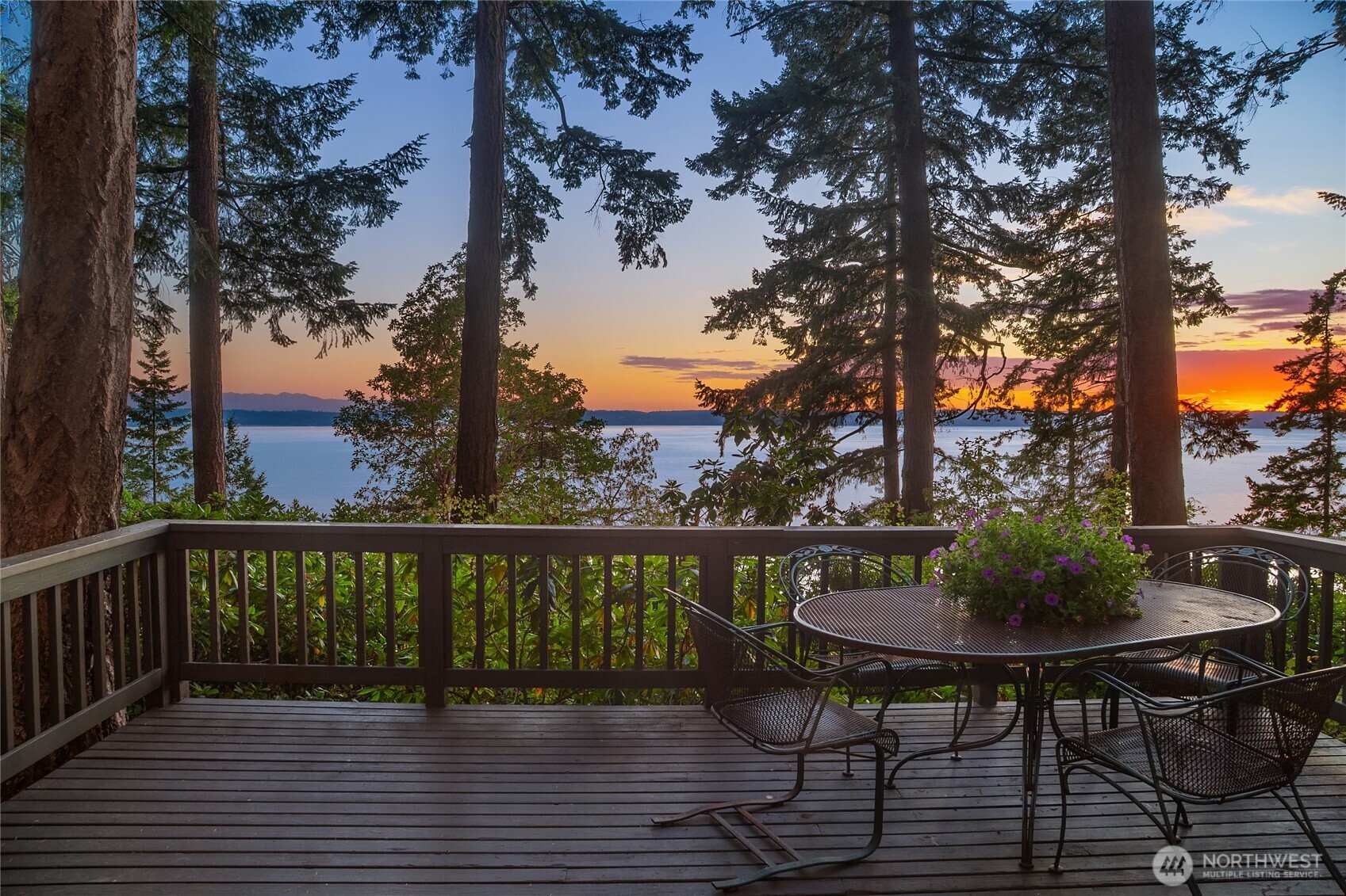 16818 Marine Drive
