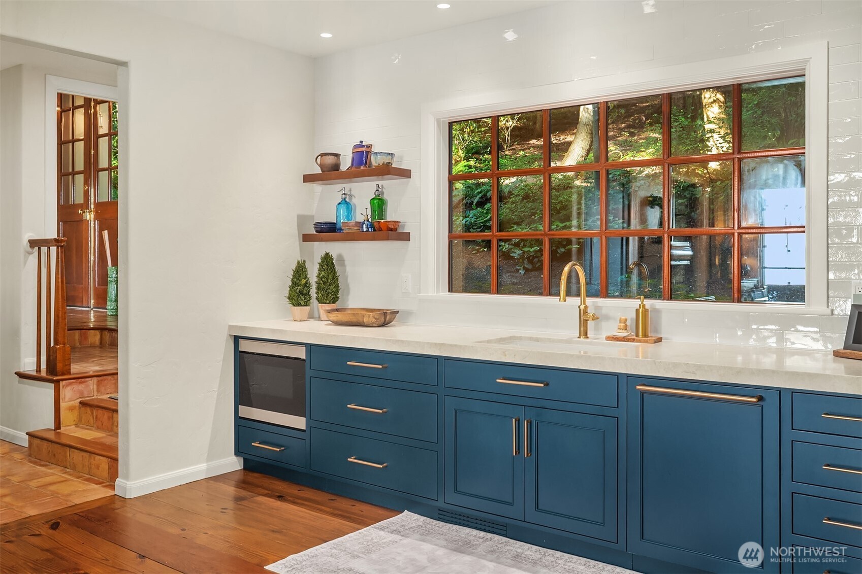 16818 Marine Drive