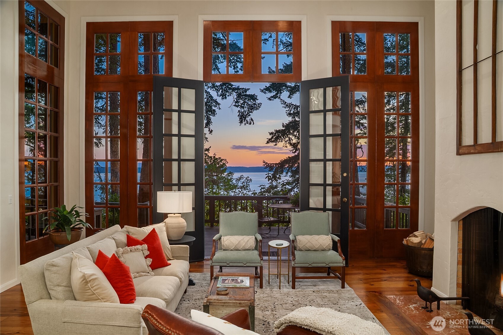 16818 Marine Drive