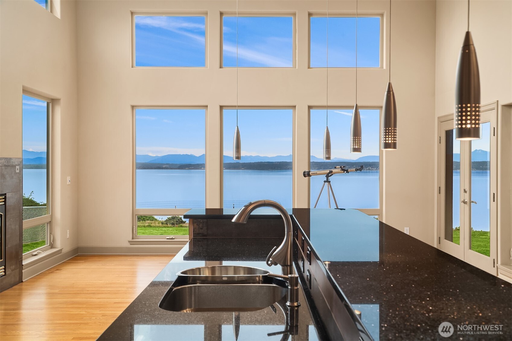 1639 S Country Club Drive