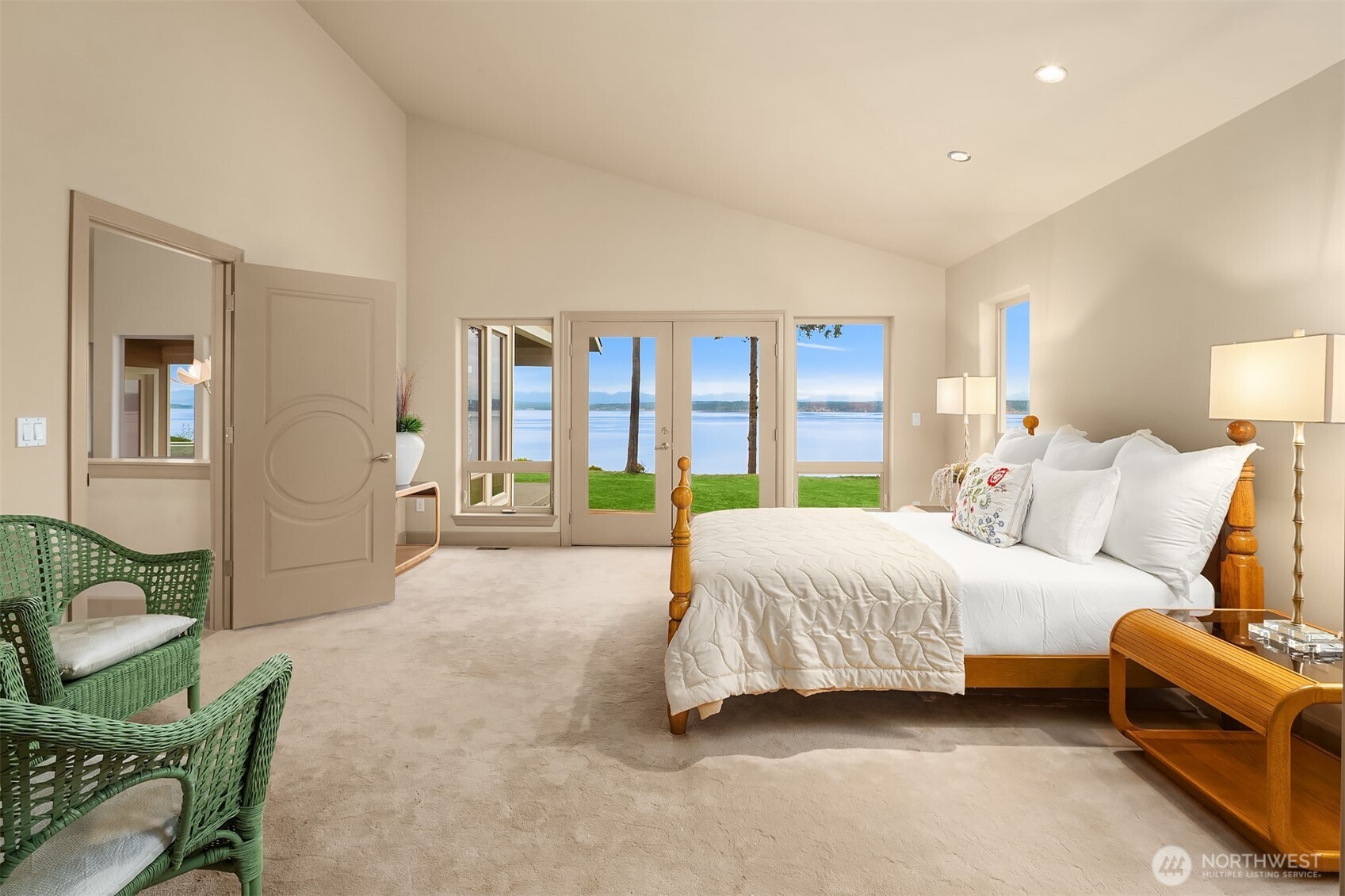 1639 S Country Club Drive