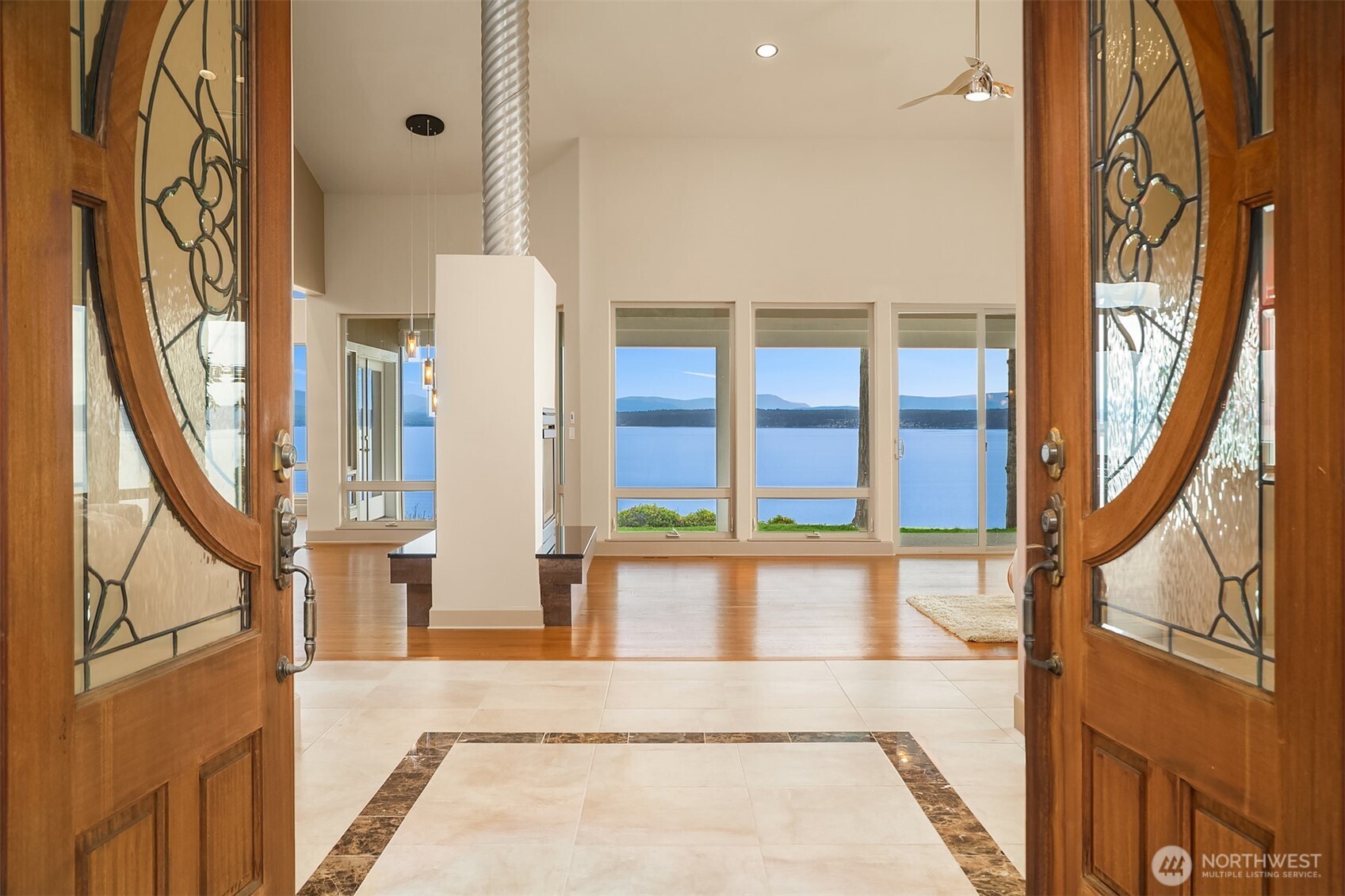 1639 S Country Club Drive