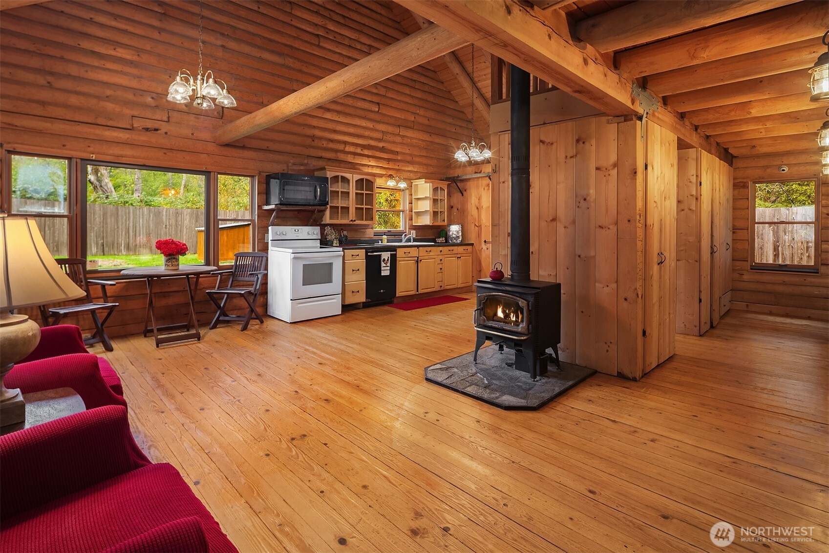 4 E Mountain View Road