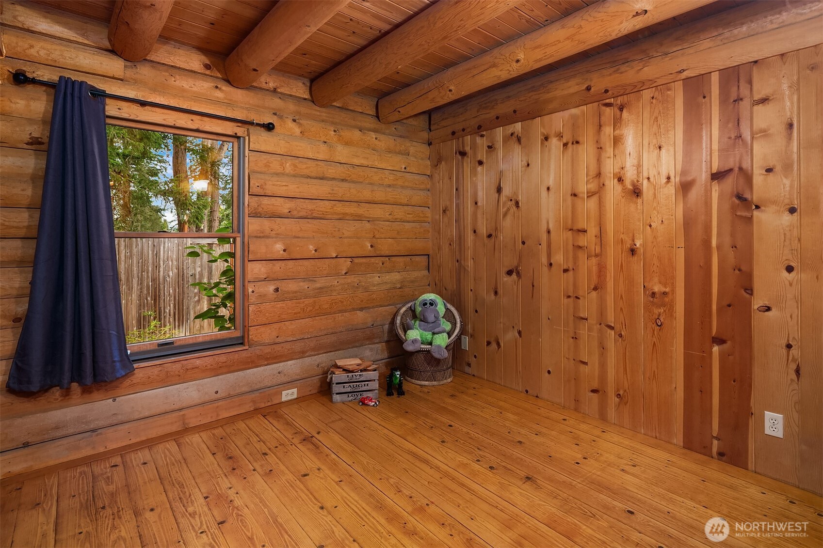 4 E Mountain View Road