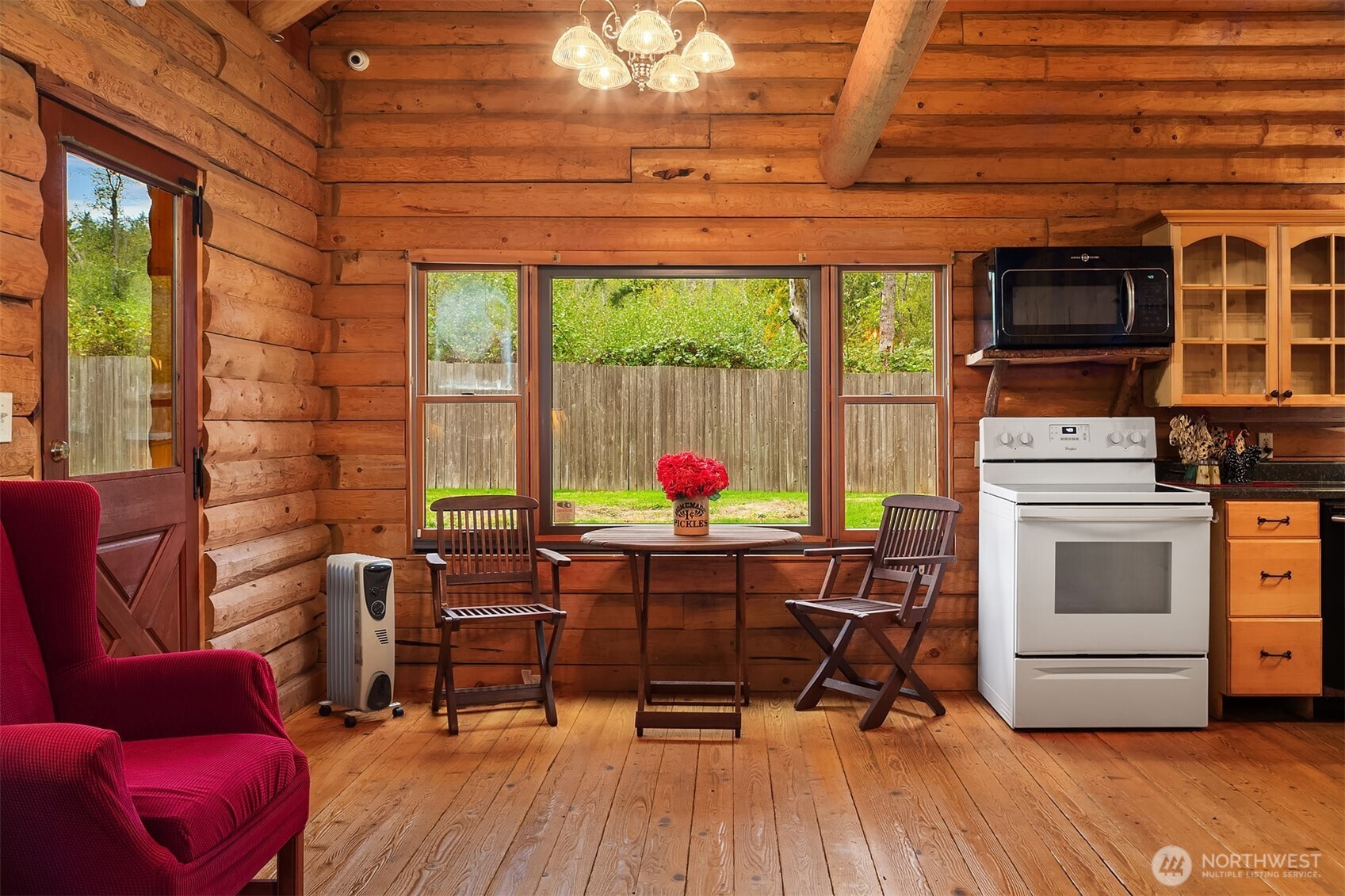 4 E Mountain View Road