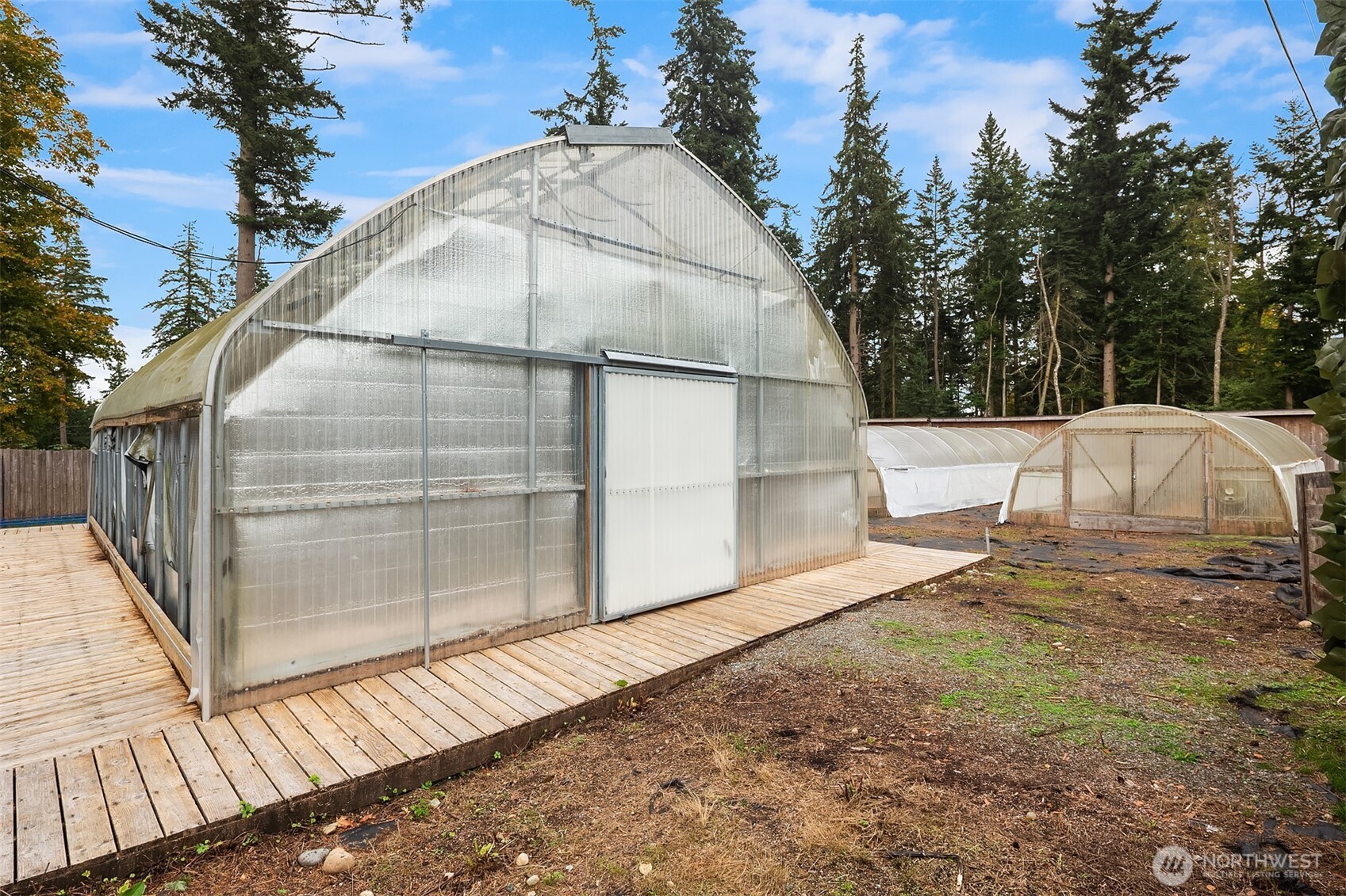 4 E Mountain View Road