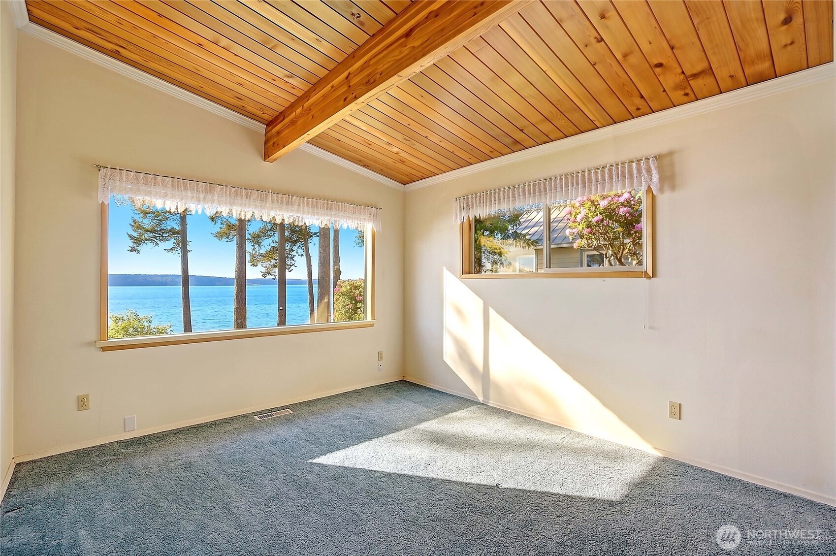 1246 SW Camano Drive
