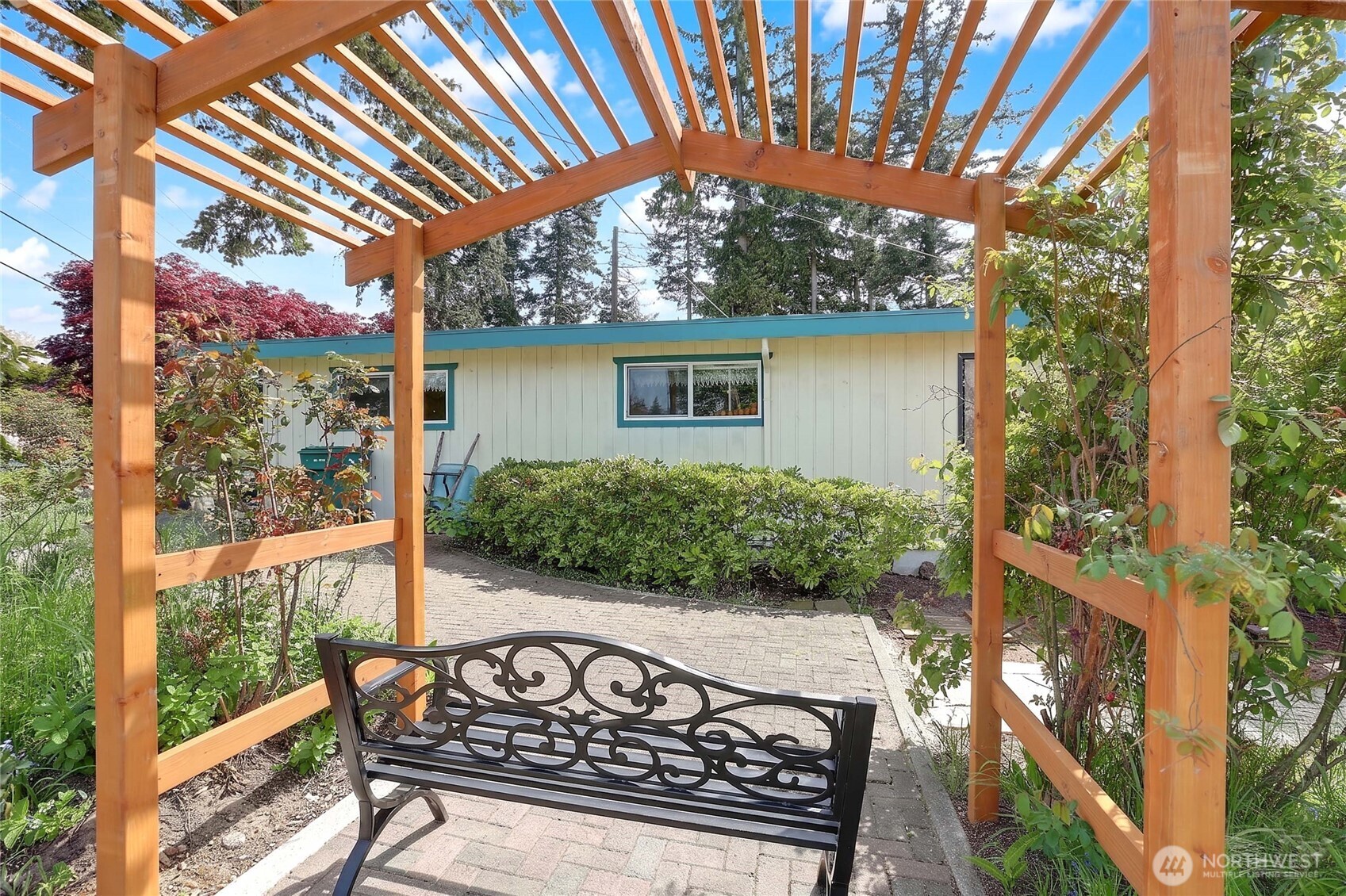 1246 SW Camano Drive