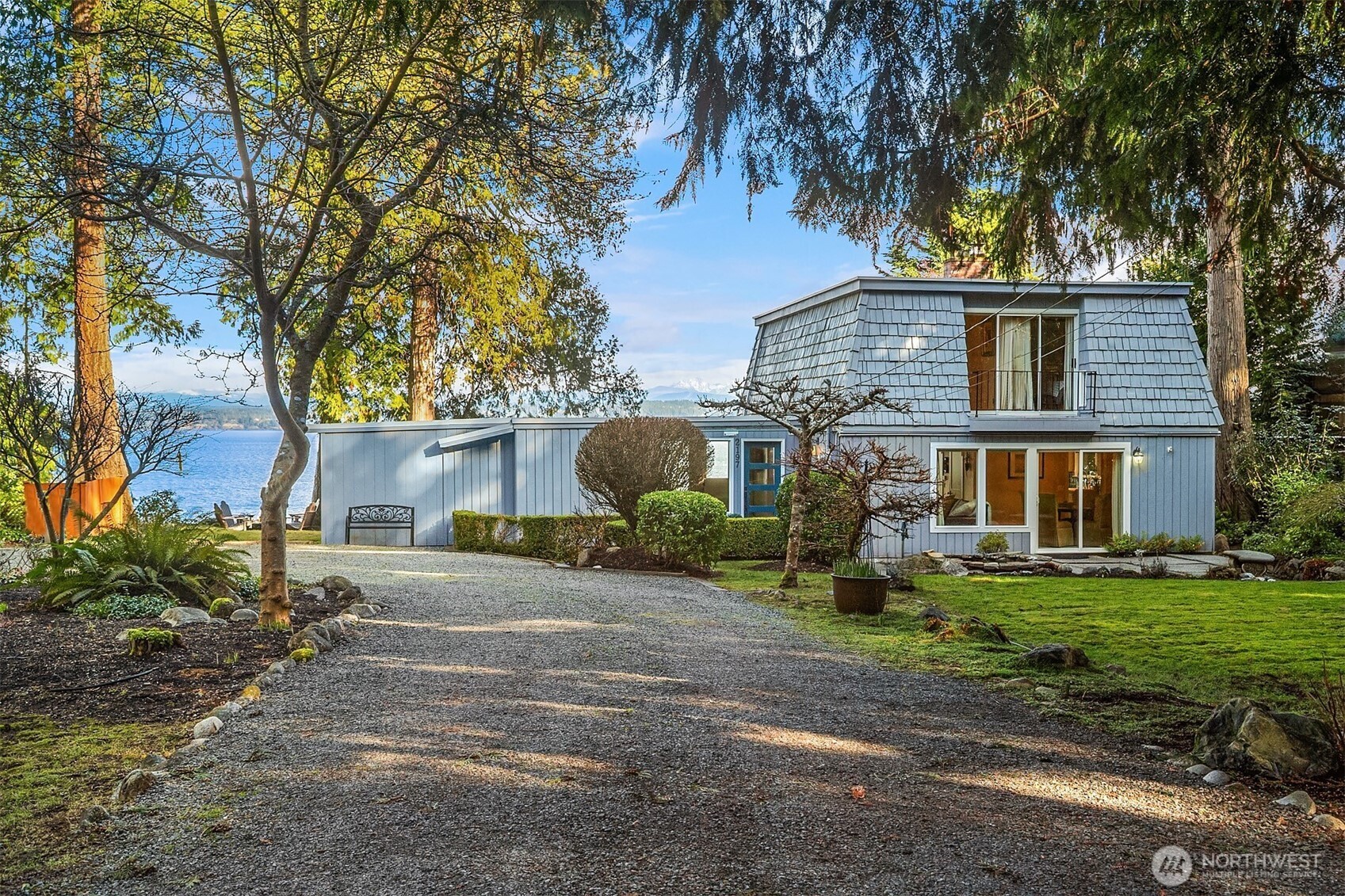 2197 Highland Drive