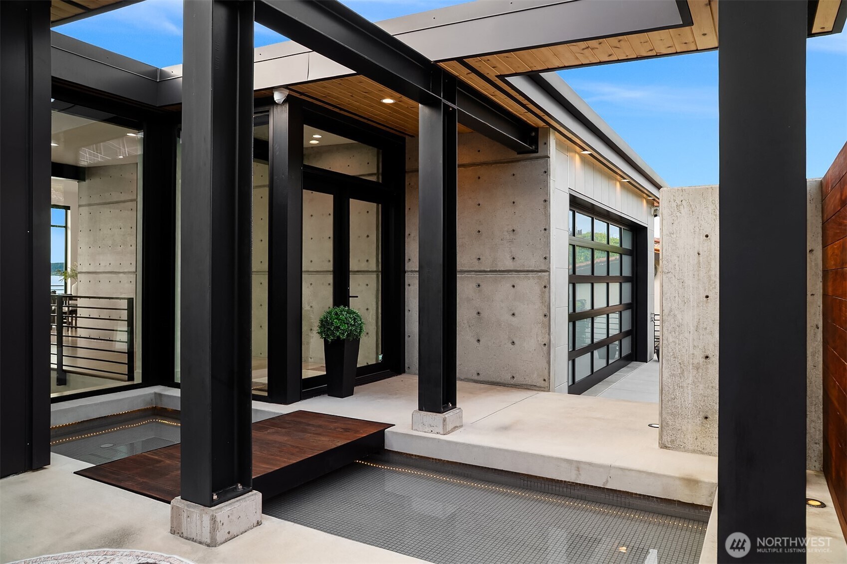 1104 Bayshore Drive