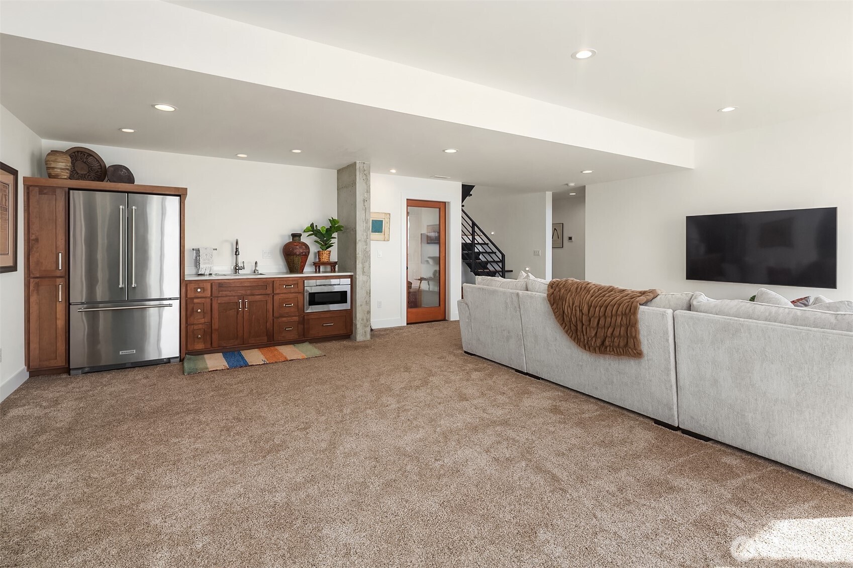 1104 Bayshore Drive