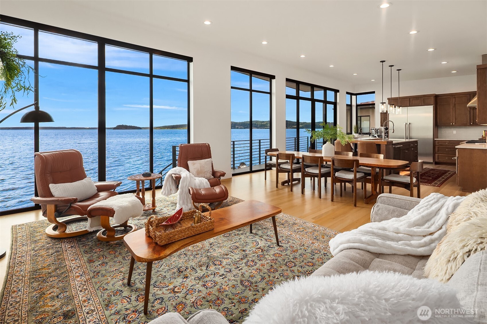 1104 Bayshore Drive