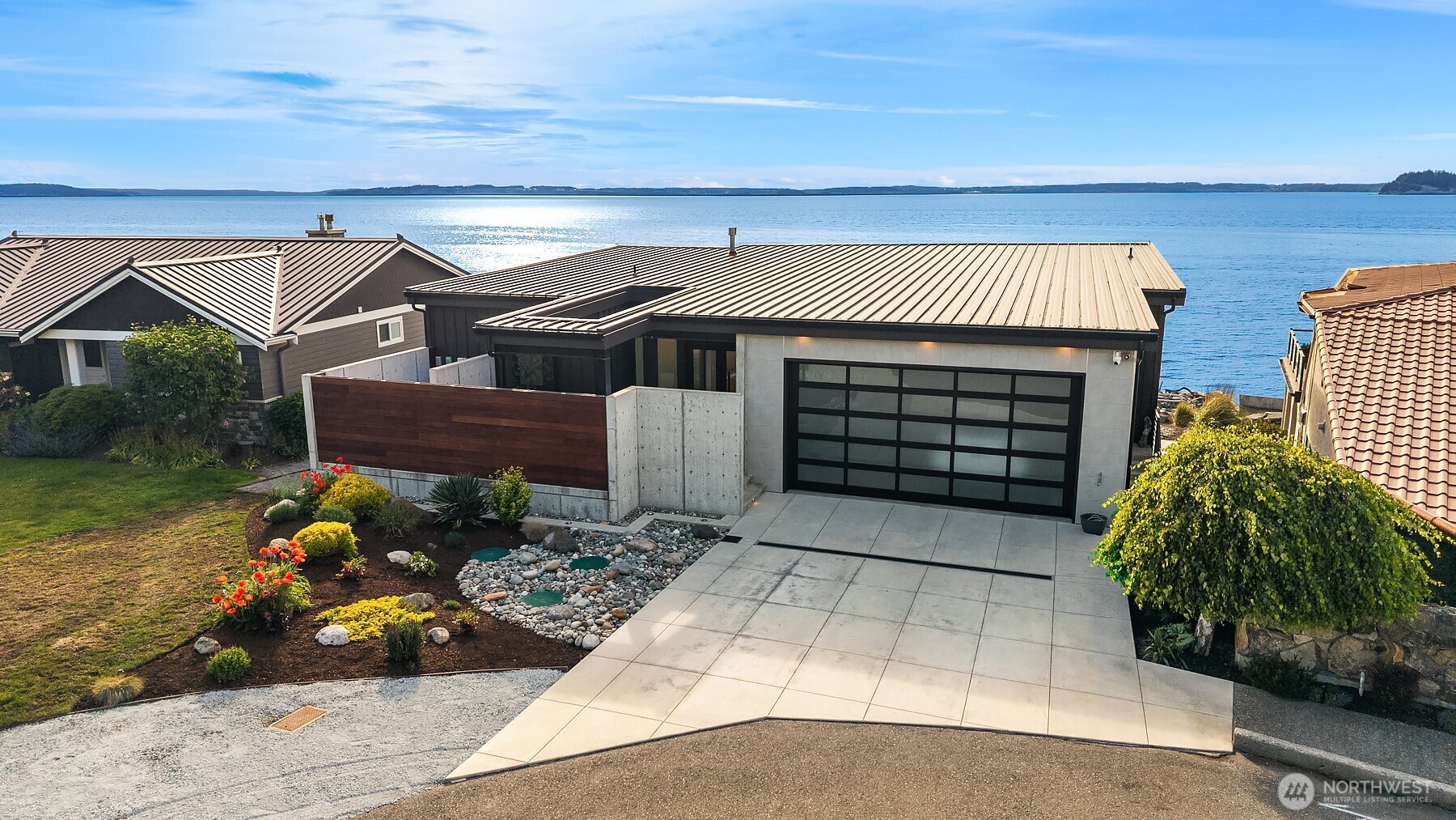 1104 Bayshore Drive