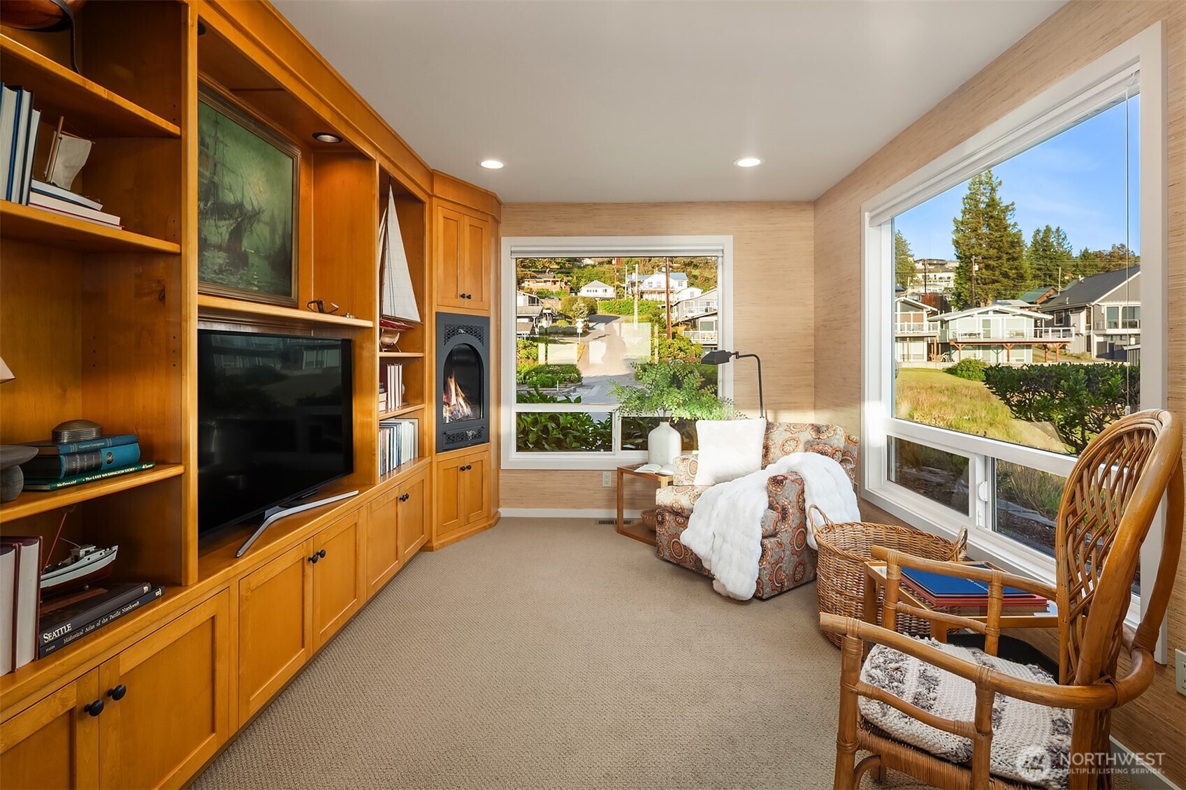 309 Seascape Drive