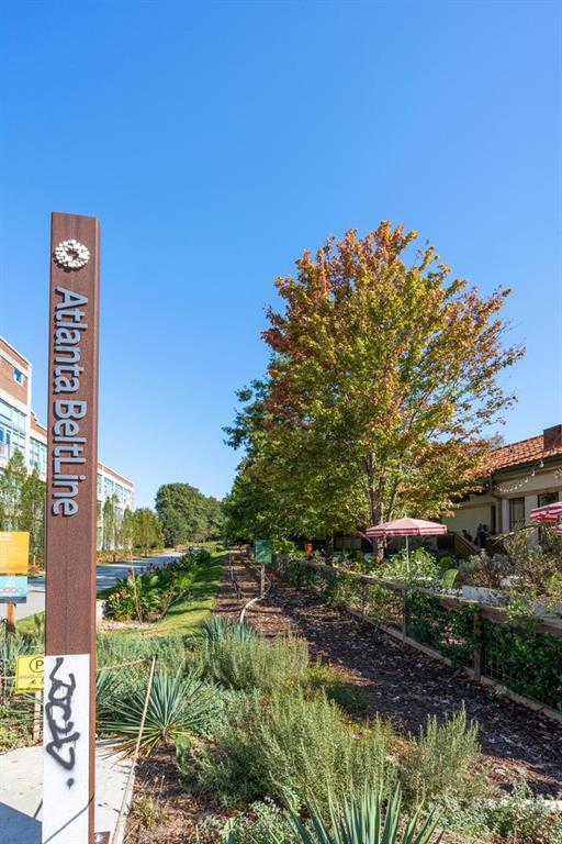 1129 Sanders Avenue SE