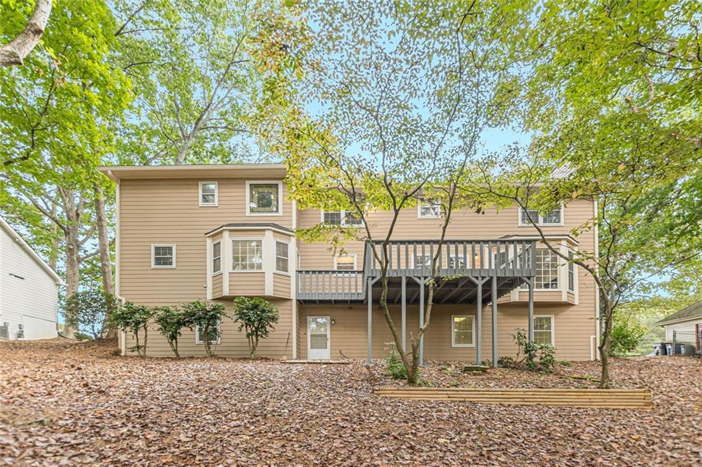 2011 Old Peachtree Road NW