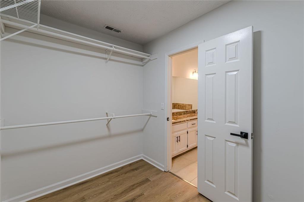 2011 Old Peachtree Road NW