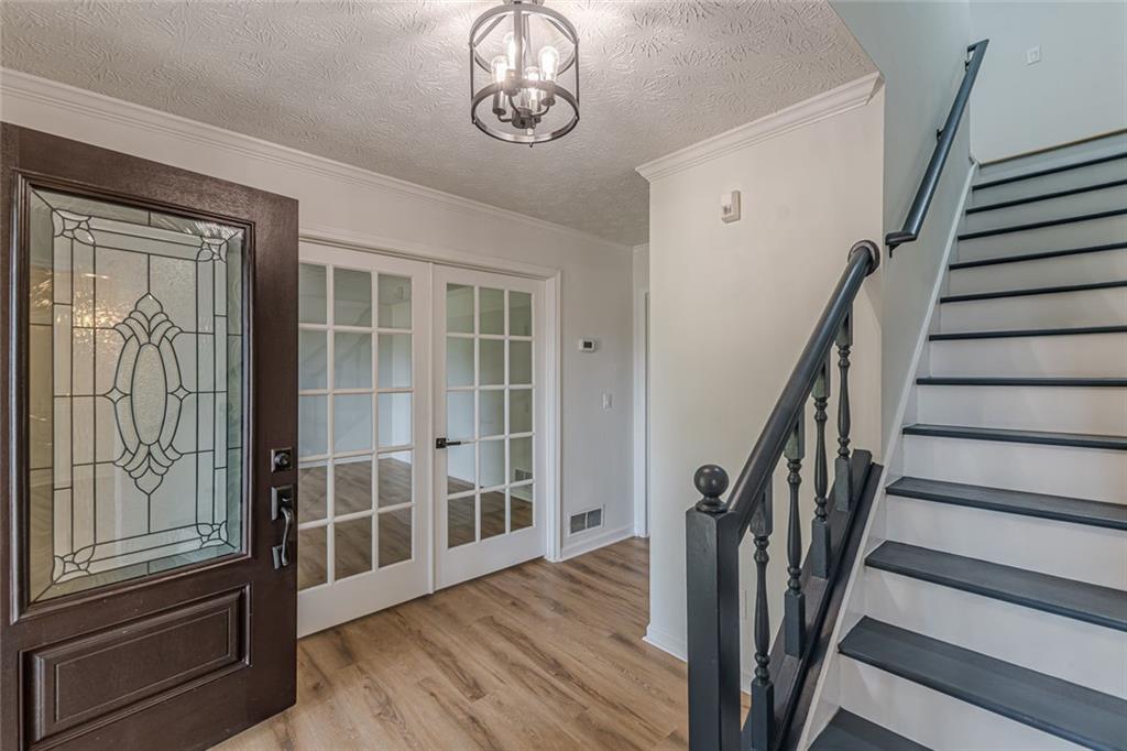 2011 Old Peachtree Road NW