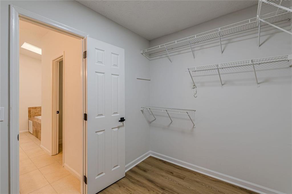 2011 Old Peachtree Road NW