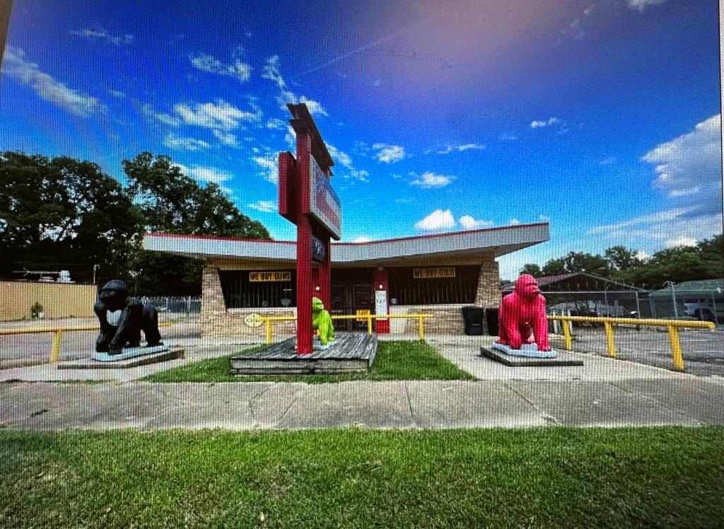 3421 Washington Street