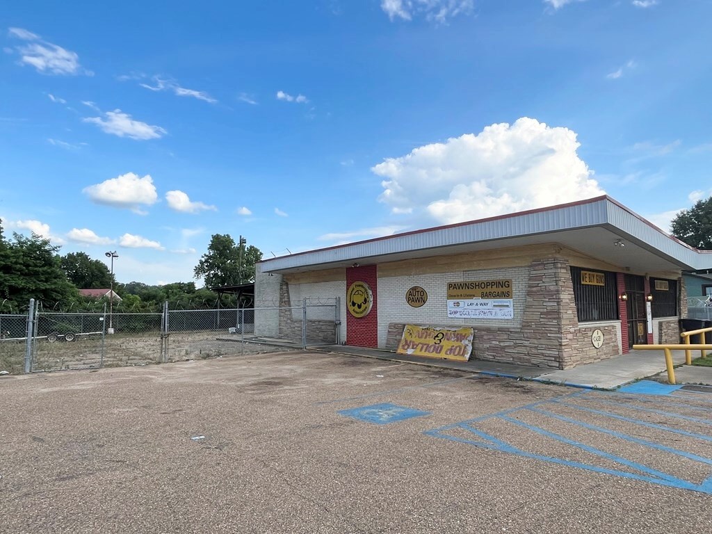 3421 Washington Street