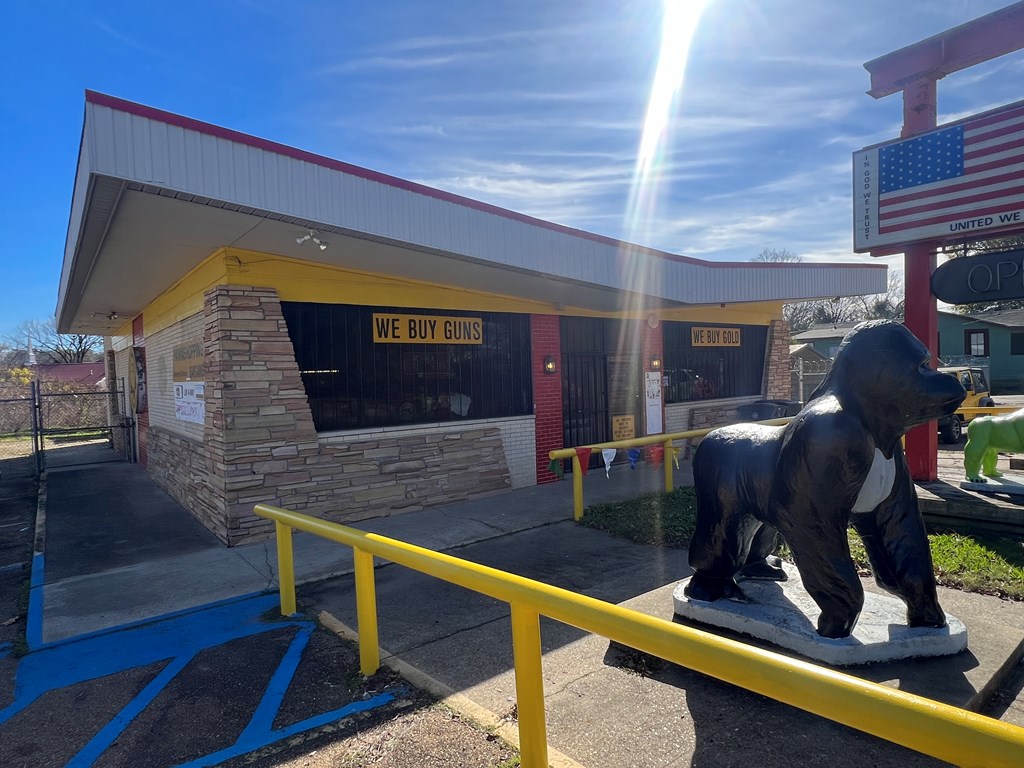 3421 Washington Street