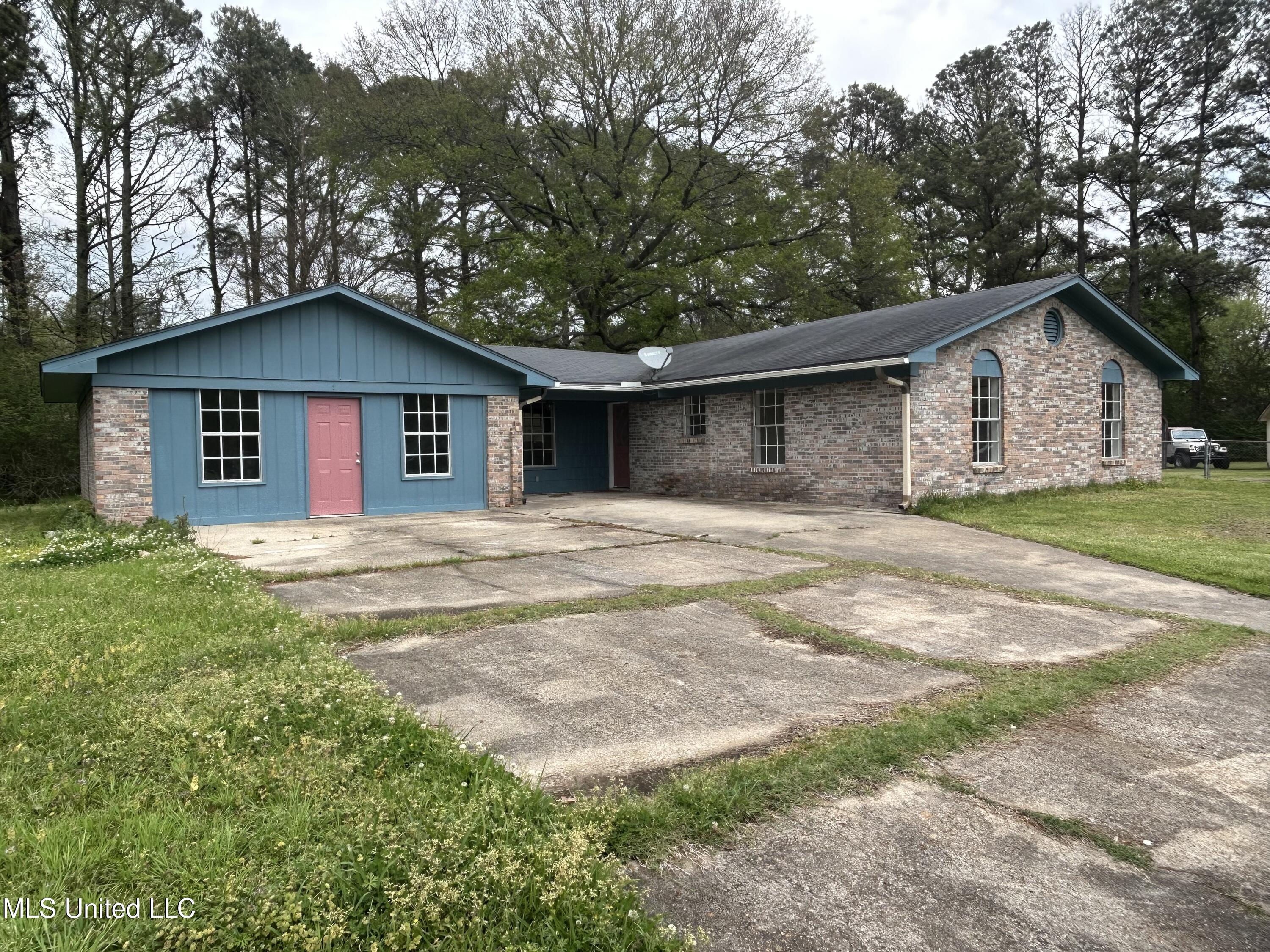 115 Canary Cove Cove