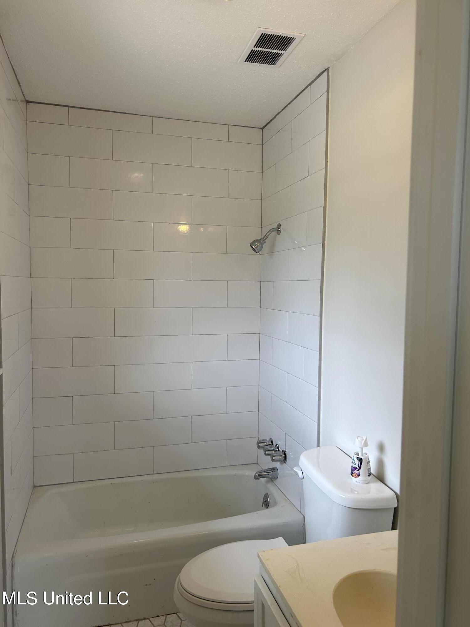 115 Canary Cove Cove