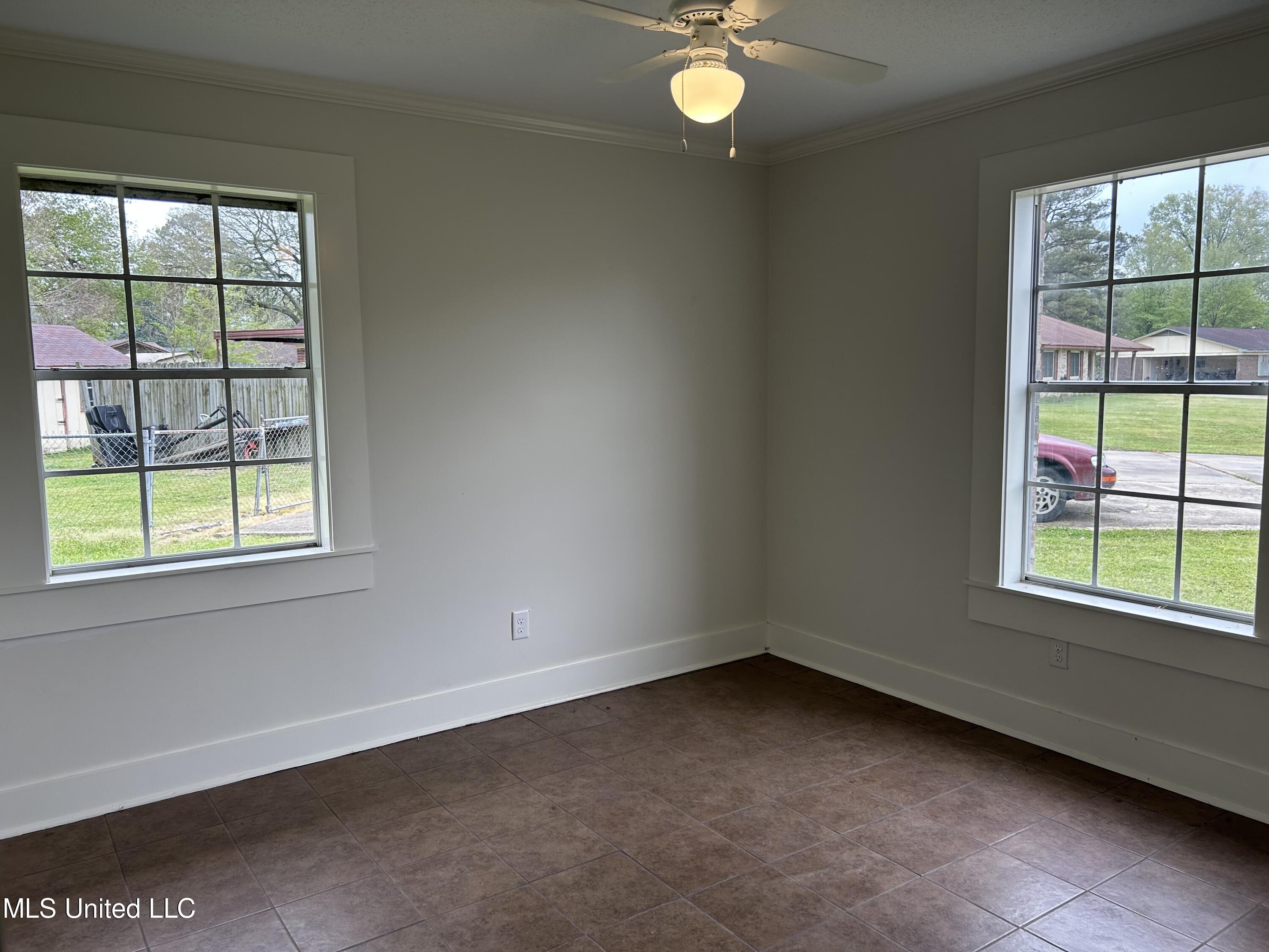 115 Canary Cove Cove