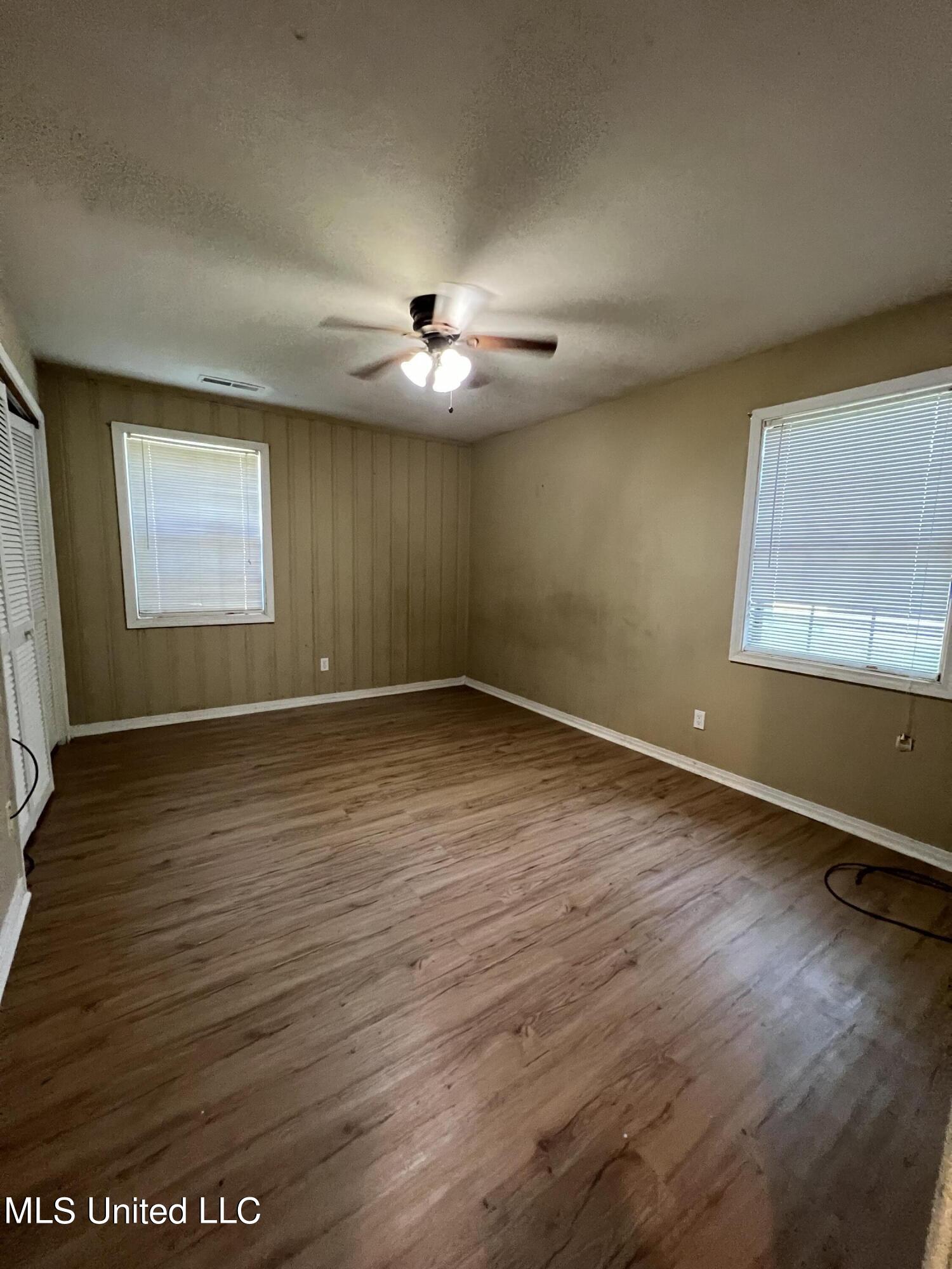 2310 Grenada Boulevard